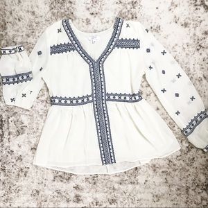 Women’s long sleeve top empire fit